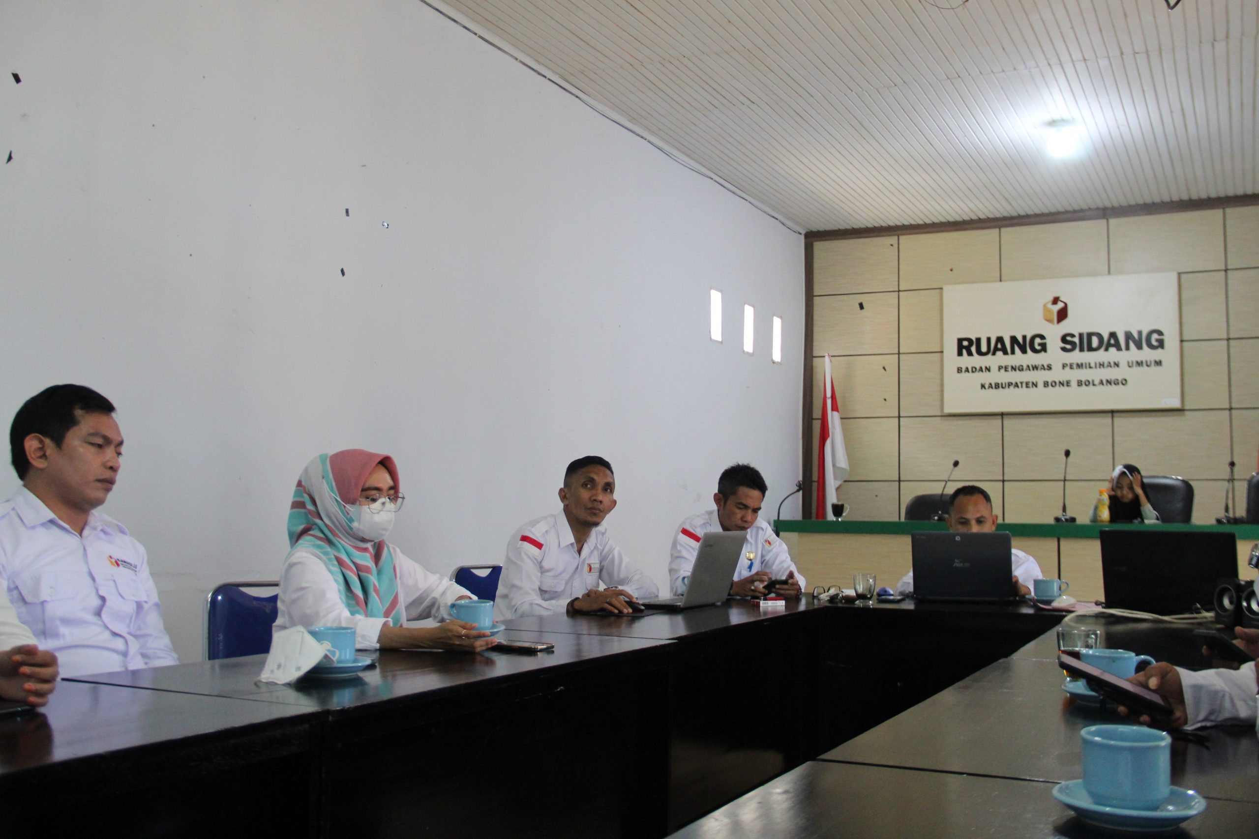 Bawaslu Bone Bolango mengikuti rakor finalisasi laporan akhir tahun Divisi SDM