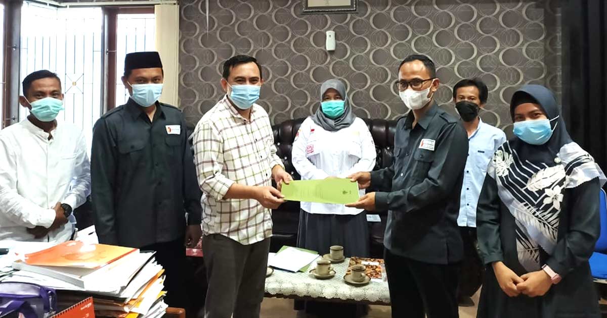 \nSementara itu Koordinator Divisi Hukum, Penanganan Pelanggaran &amp