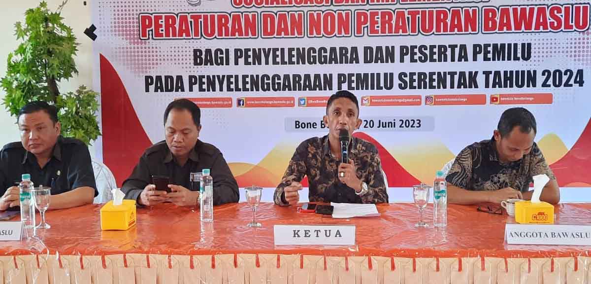BAWASLU GELAR SOSIALISASI, IMPLEMENTASI PERATURAN DAN NON PERATURAN PADA PENYELENGGARA DAN PESERTA PEMILU