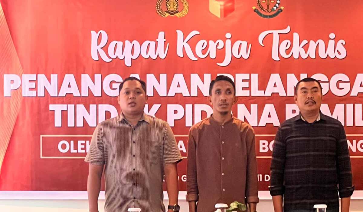 BAWASLU BONE BOLANGO GELAR RAKERNIS PENANGANAN PELANGGARAN TINDAK PIDANA PEMILU PADA SENTRA GAKKUMDU BONE BOLANGO