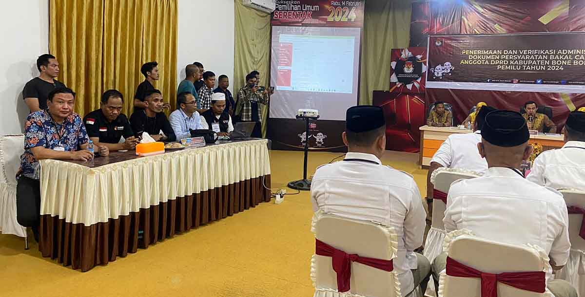 TERSISA SATU HARI, BAWASLU OPTIMALKAN WASKAT TAHAPAN PENGAJUAN BACALON.