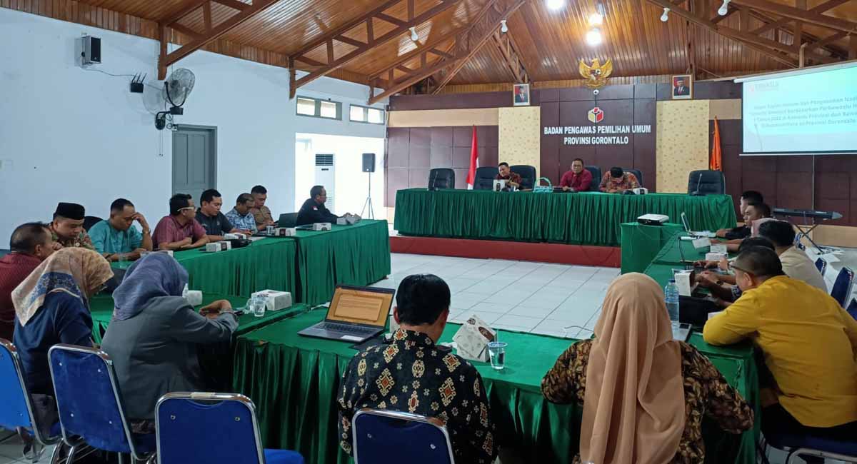 Perkuat Mekanisme alur Penyelesaian Sengketa, Bawaslu Bonebol ikuti rapat Kajian Hukum dan Penyusunan Naskah Tematik