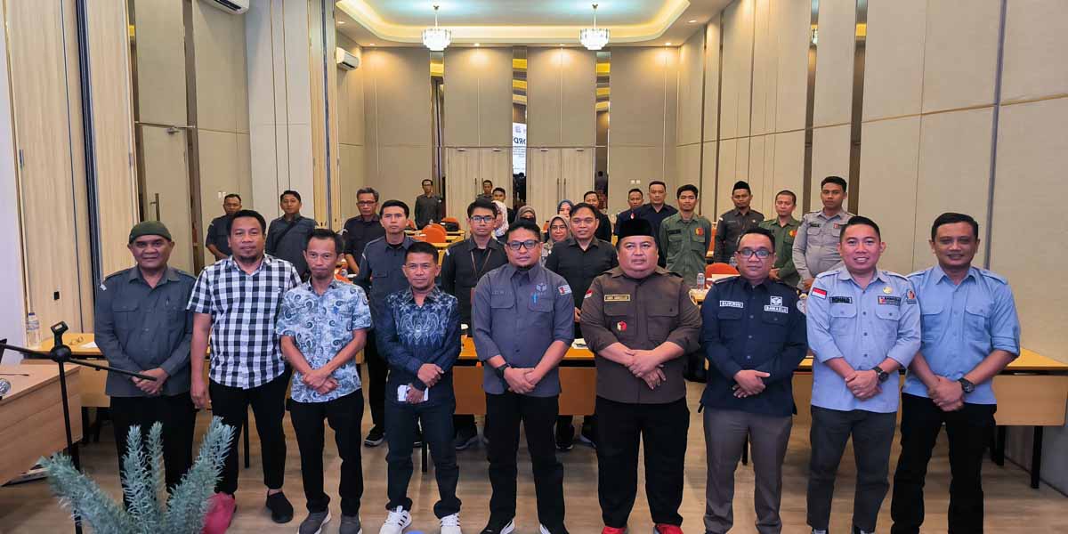 Rapat Koordinasi Logistik Pemilu 2024 Oleh Bawaslu Provinsi, Sofyan Djama Ikuti Kegiatannya