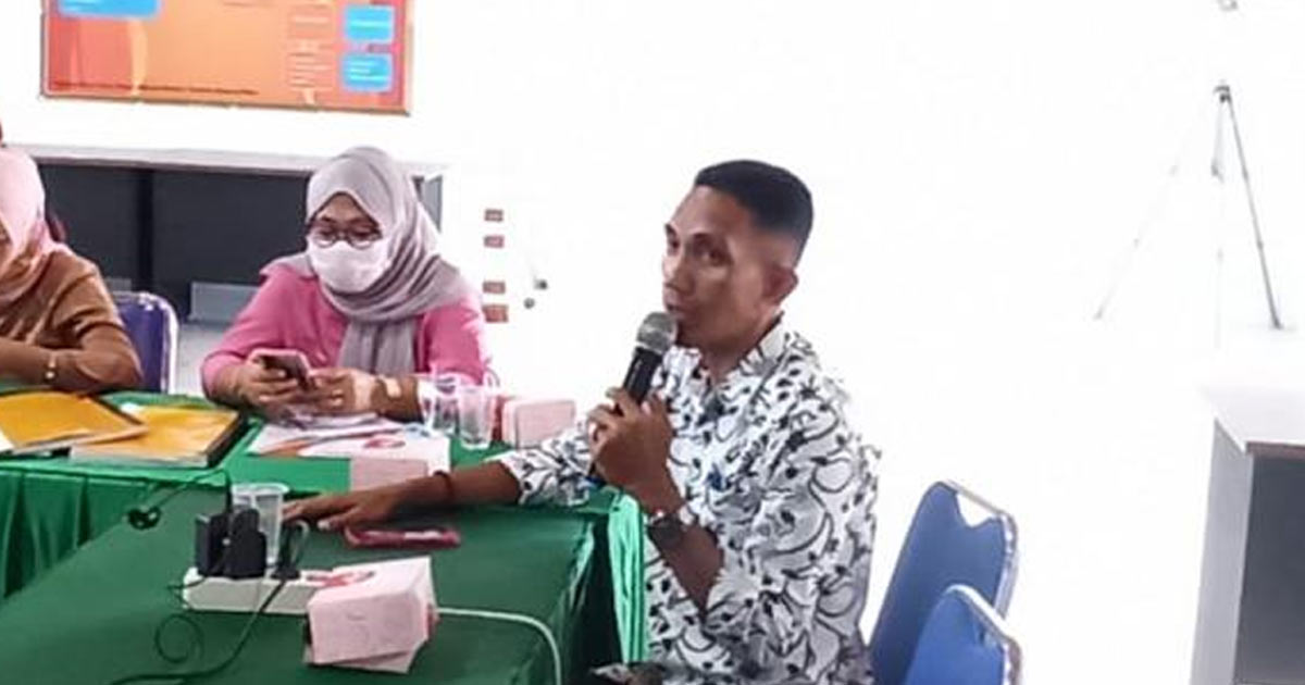Hadiri Diseminasi Perbawaslu Pengelolaan Arsip dan Tata Naskah Dinas. Fahri paparkan Pengelolaannya
