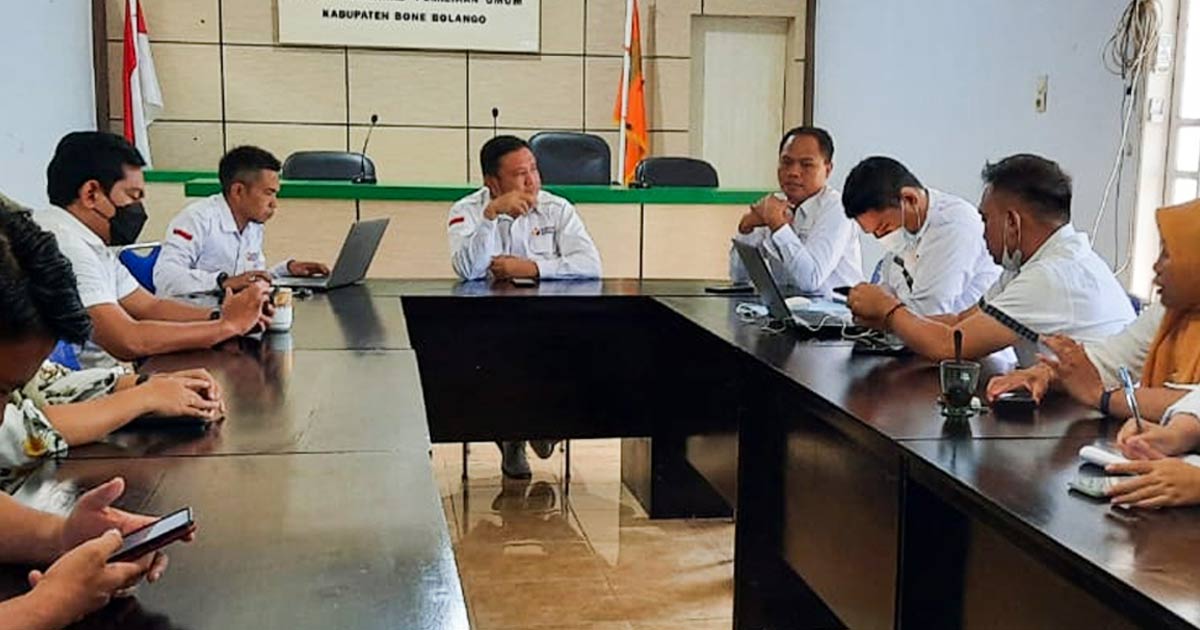 ALTI PIMPIN PENYUSUNAN LAPORAN AKHIR  HUKUM, HUMAS DAN DATIN
