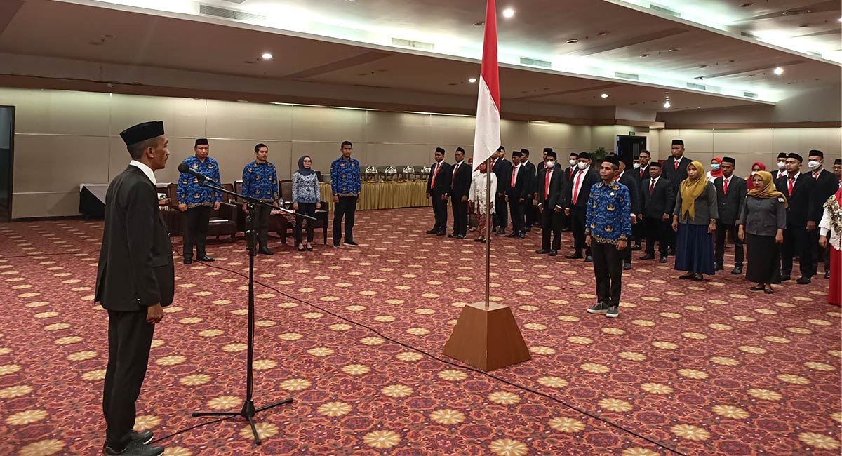 BAWASLU BONEBOL GELAR UPACARA PERINGATAN SUMPAH PEMUDA