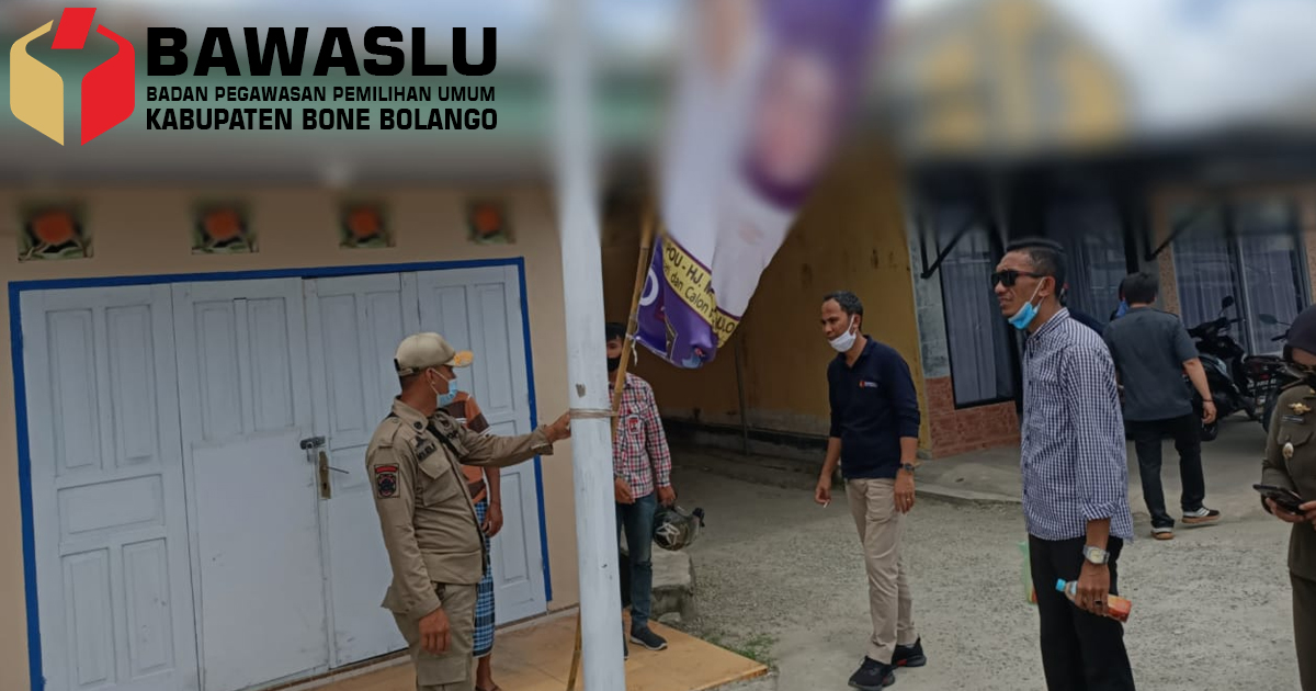 Bawaslu Bone Bolango Tertibkan APK Paslon