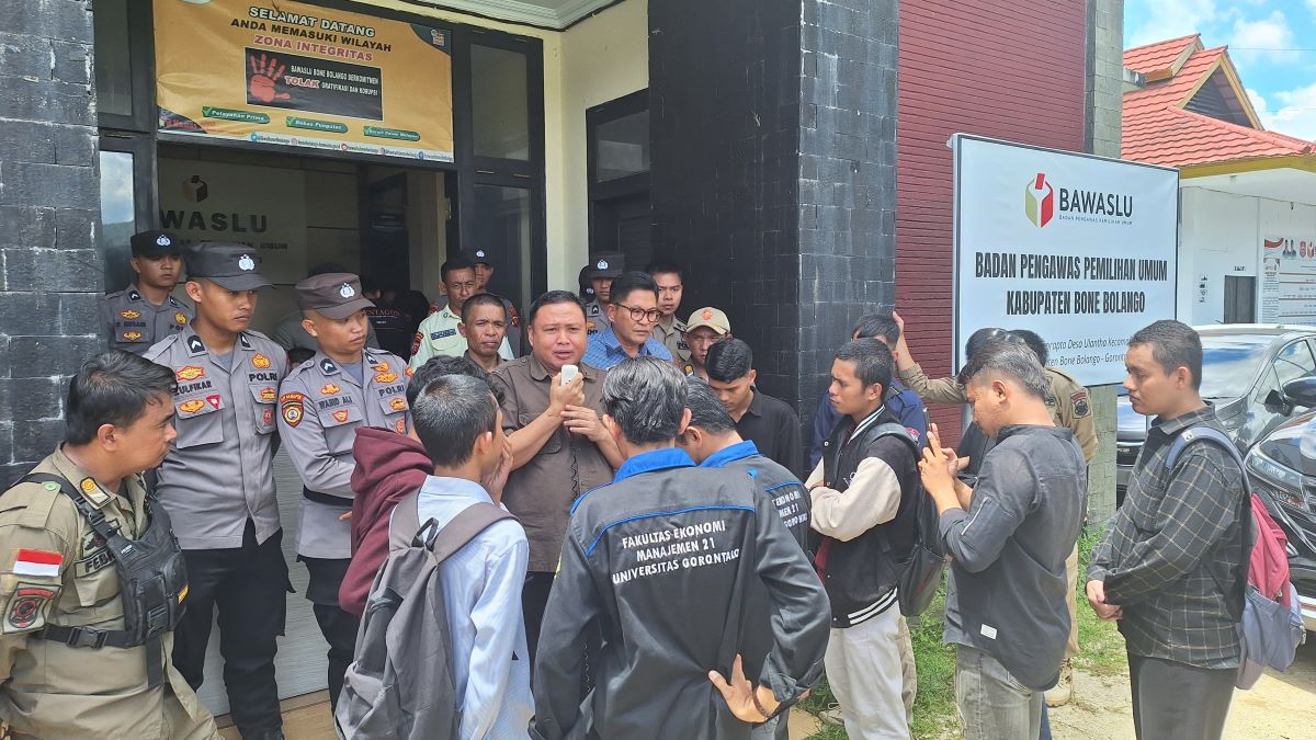 Demo Di Bawaslu