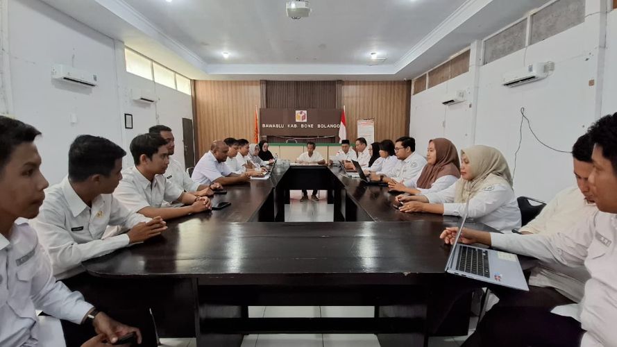 rapat pleno