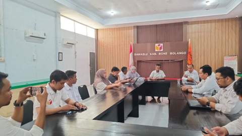 rapat pleno