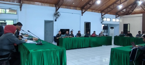 rapat