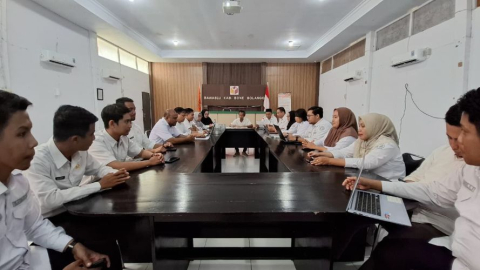 rapat pleno