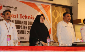 BAWASLU BONE BOLANGO GELAR RAPAT FASILITASI TEKNIS KEPADA PENGAWAS ADHOC