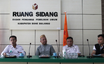BAWASLU PROVINSI GORONTALO LAKUKAN MONITORING DAN SUPERVISI KE BAWASLU BONE BOLANGO