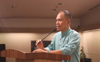 Alti Mohamad Buka Secara Resmi Pelaksnaaan Trainning Of Trainer (TOT) kepada Partai Politik dan Pengawas Adhoc Se-Kabupaten Bone Bolango.