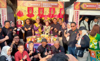 Bawaslu Provinsi Gorontalo dan Kabupaten/Kota Ambil Bagian Dalam pelaksanaan Jalan Sehat dan Pameran yang di Gelar   Bawaslu RI