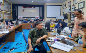 HARI TERAKHIR VERMIN SYARAT DUKUNGAN DPD, BAWASLU BONE BOLANGO LAKUKAN PENGAWASAN SECARA MELEKAT