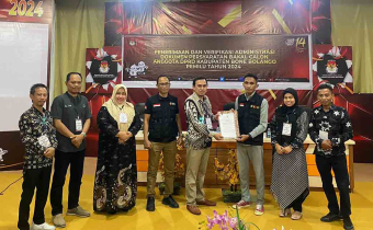 BAWASLU BONEBOL TEMPEL KETAT PROSES PENGAJUAN BACALON DI HARI TERAKHIR OLEH PARTAI POLITIK