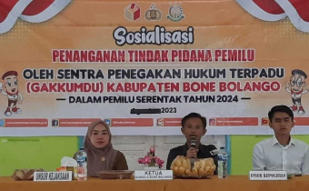 Ketua Bawaslu Bone Bolango membuka kegiatan Sentra Gakkumdu di Kec Bone Pantai
