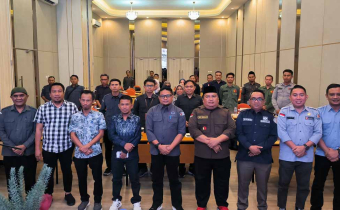 Rapat Koordinasi Logistik Pemilu 2024 Oleh Bawaslu Provinsi, Sofyan Djama Ikuti Kegiatannya