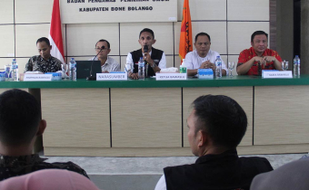 SERIUSI SENGKETA PROSES PEMILU. BAWASLU BONEBOL GELAR RAPAT FASLITITASI DAN PEMBINAAN PADA JAJARAN SEKRETARIAT