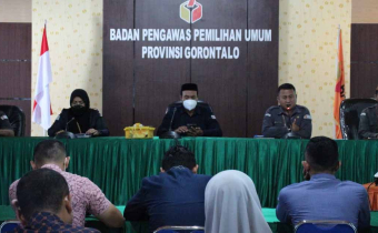RAKOR IDENTIFIKASI KEBUTUHAN SOP ADMINISTRASI PEMERINTAHAN, BAWASLU BONE BOLANGO IKUTI KEGIATANNYA