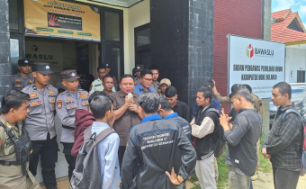 Demo Di Bawaslu